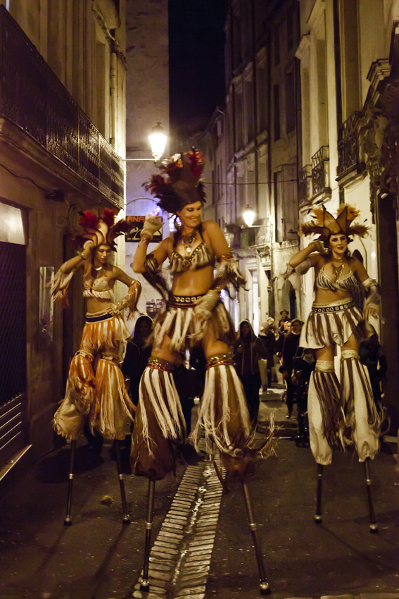 Cabaret Sauvage, Cie Zérafa - Fête des Lumières à Montpellier, quartier St Roch, 2013-12-05